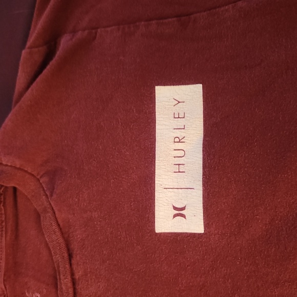 Hurley t-shirt - Picture 2 of 5